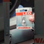 Guía paso a paso: Cómo cambiar las luces del interior de una Toyota Hilux 2018
